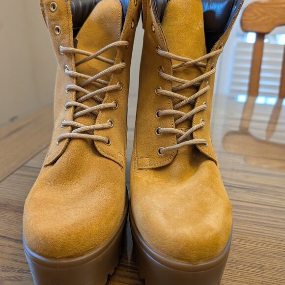 Steve Madden Womens Tindra Tan Suede Platform Ankle Boots Size 10 - Picture 1 of 11
